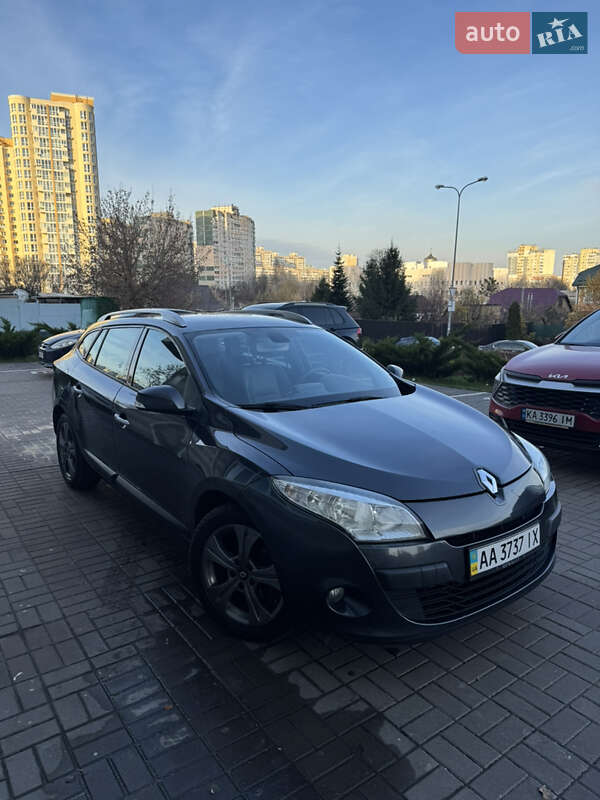 Універсал Renault Megane 2011 в Києві фото 7 Універсал Renault Megane 2011 в Києві