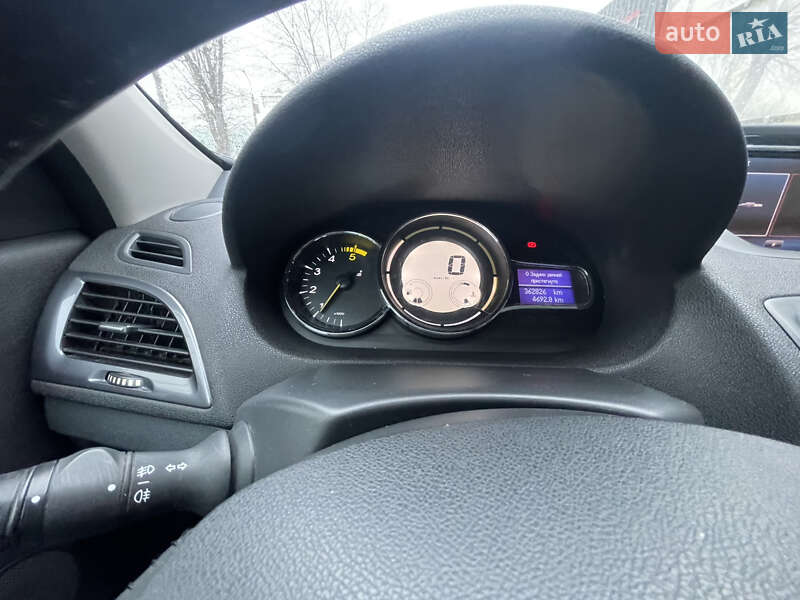 Универсал Renault Megane 2015 в Хмельницком фото 26 Универсал Renault Megane 2015 в Хмельницком