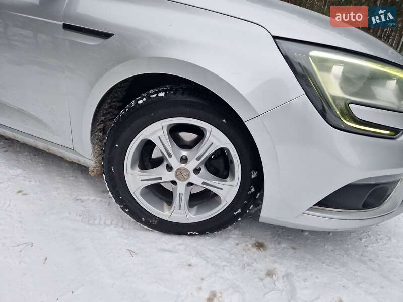 Универсал Renault Megane 2017 в Буче фото 7 Универсал Renault Megane 2017 в Буче