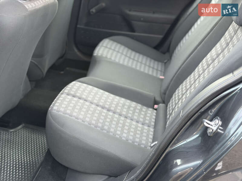 Седан Renault Megane 2009 в Камне-Каширском