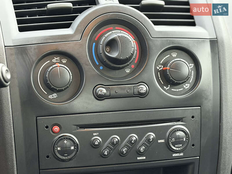 Седан Renault Megane 2009 в Камне-Каширском