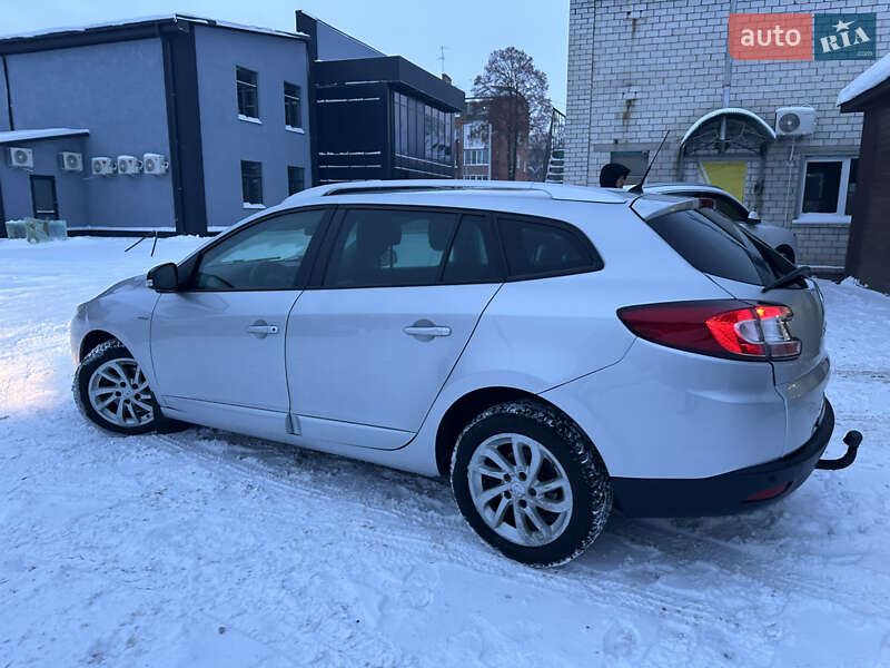 Универсал Renault Megane 2015 в Нежине