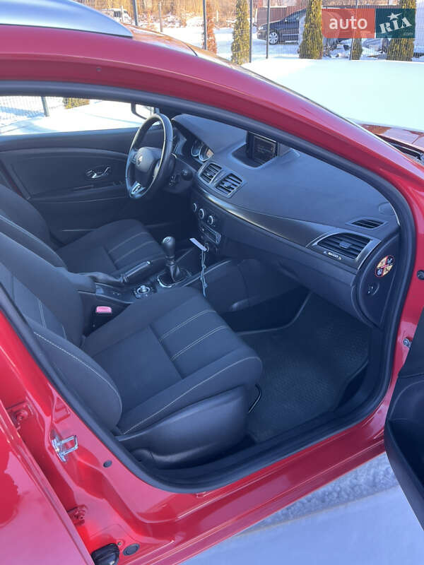 Универсал Renault Megane 2014 в Бродах фото 14 Универсал Renault Megane 2014 в Бродах