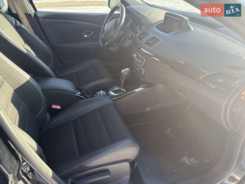 Универсал Renault Megane 2015 в Луцке