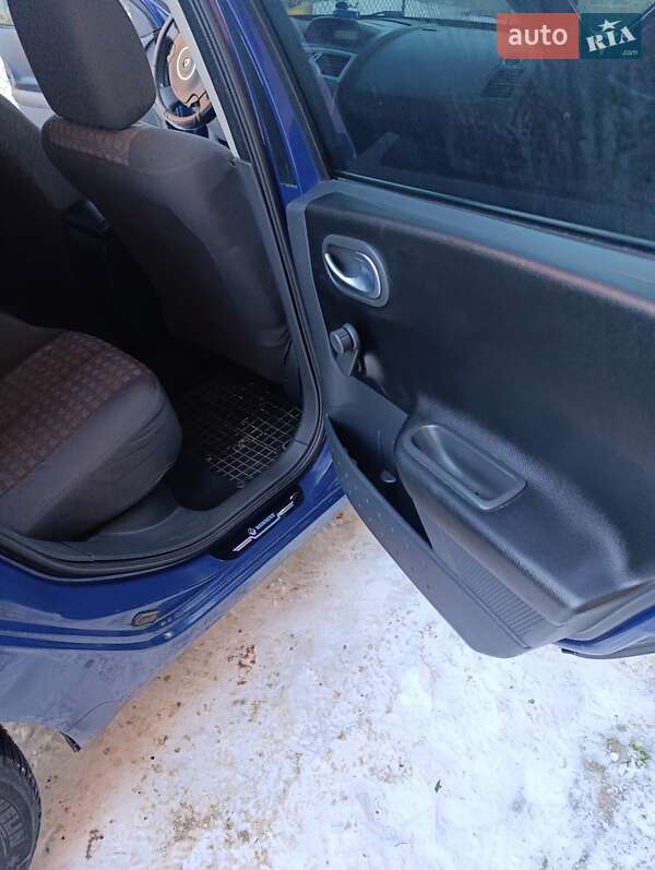 Хэтчбек Renault Megane 2006 в Львове фото 18 Хэтчбек Renault Megane 2006 в Львове