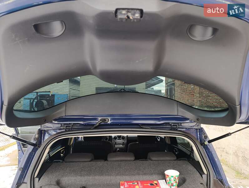 Хэтчбек Renault Megane 2006 в Львове фото 61 Хэтчбек Renault Megane 2006 в Львове