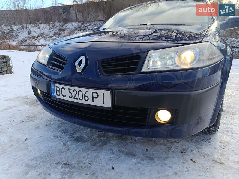 Хэтчбек Renault Megane 2006 в Львове фото Хэтчбек Renault Megane 2006 в Львове