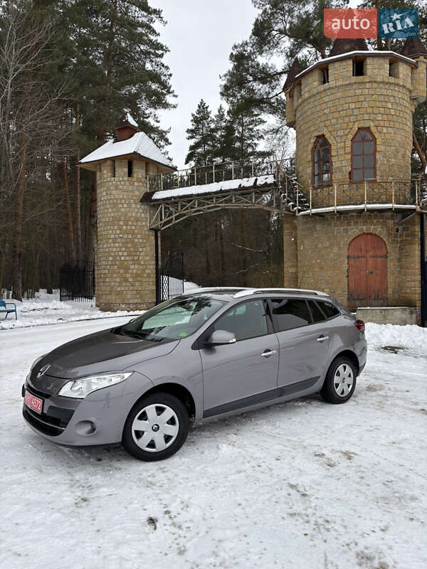 Универсал Renault Megane 2010 в Полтаве