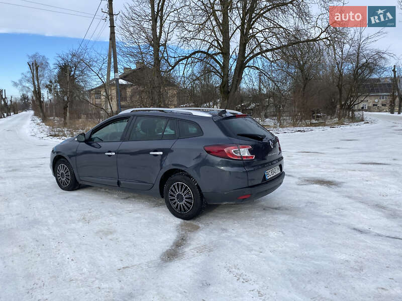 Універсал Renault Megane 2010 в Львові фото 10 Універсал Renault Megane 2010 в Львові