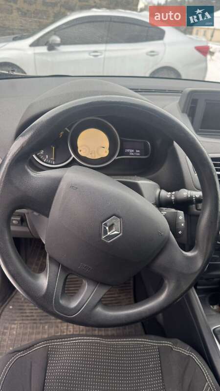 Хетчбек Renault Megane 2009 в Зміїві