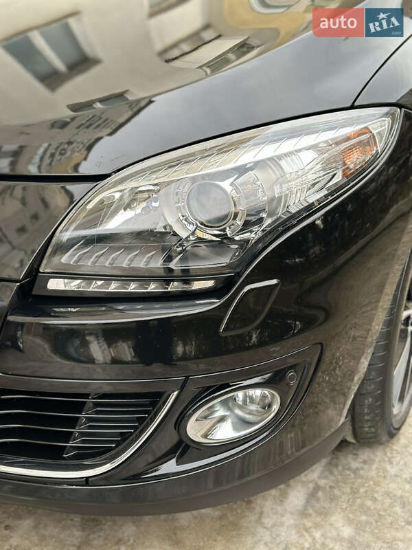 Универсал Renault Megane 2012 в Ивано-Франковске фото 97 Универсал Renault Megane 2012 в Ивано-Франковске