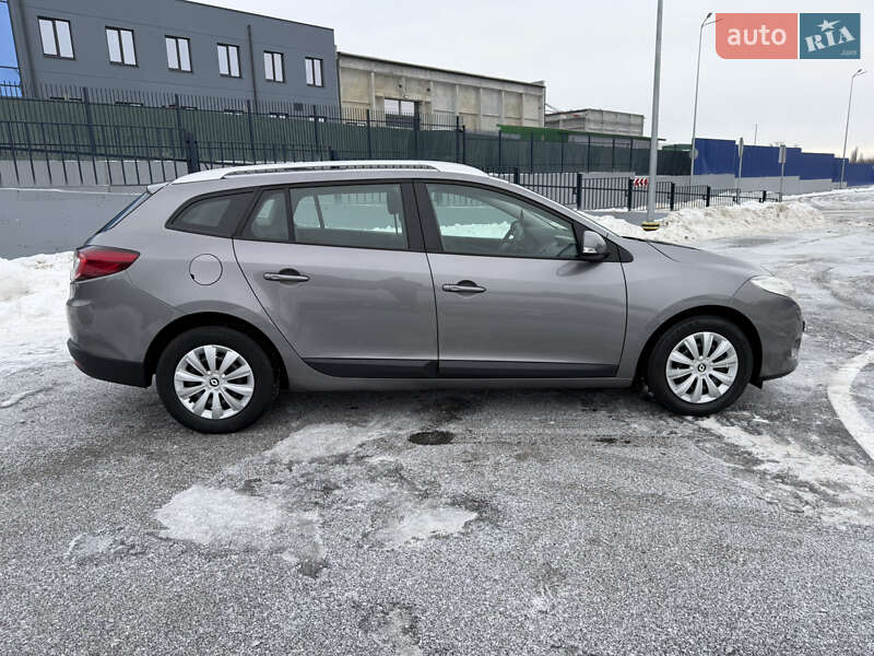 Універсал Renault Megane 2010 в Полтаві фото 4 Універсал Renault Megane 2010 в Полтаві