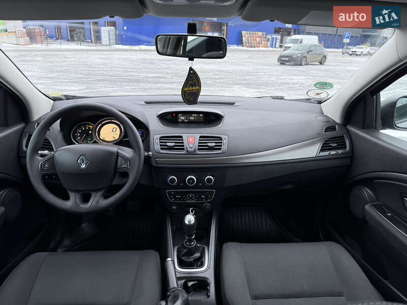 Універсал Renault Megane 2010 в Полтаві фото 9 Універсал Renault Megane 2010 в Полтаві