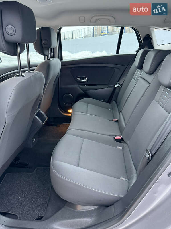 Універсал Renault Megane 2010 в Полтаві фото 14 Універсал Renault Megane 2010 в Полтаві