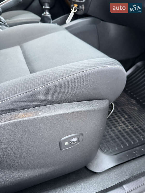 Універсал Renault Megane 2010 в Полтаві фото 29 Універсал Renault Megane 2010 в Полтаві