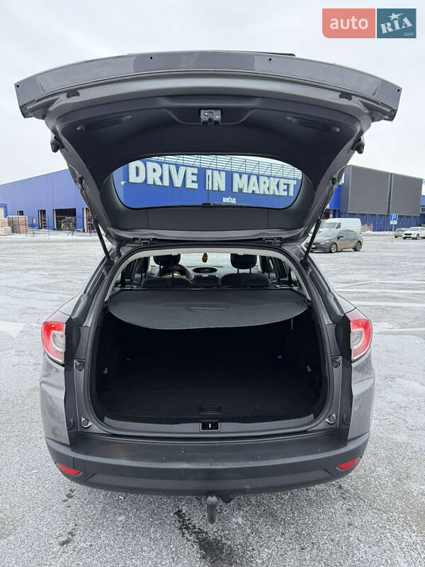 Універсал Renault Megane 2010 в Полтаві фото 38 Універсал Renault Megane 2010 в Полтаві