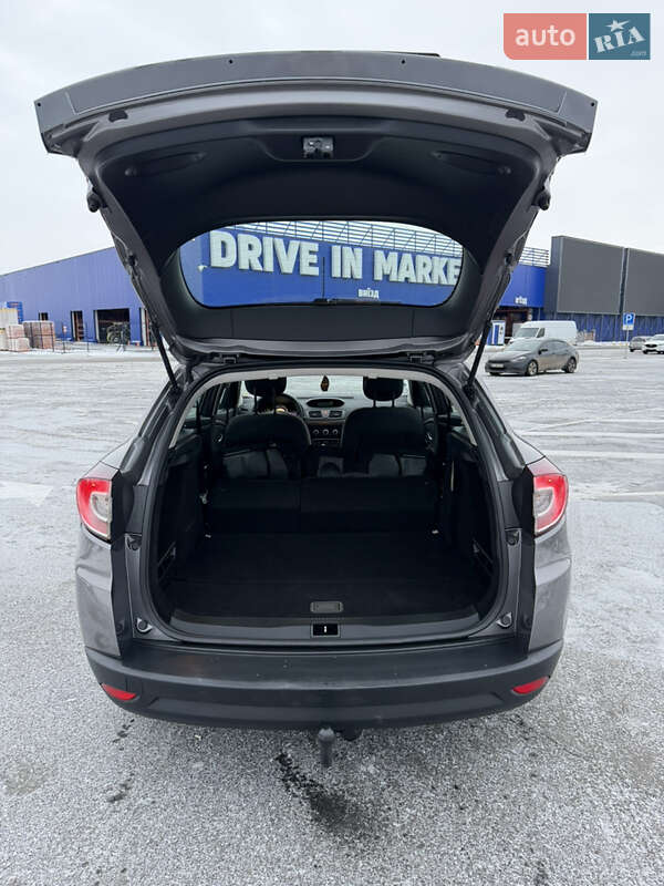 Універсал Renault Megane 2010 в Полтаві фото 104 Універсал Renault Megane 2010 в Полтаві