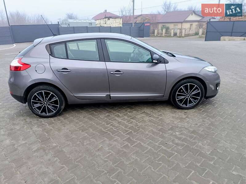 Хэтчбек Renault Megane 2012 в Дубно фото 8 Хэтчбек Renault Megane 2012 в Дубно