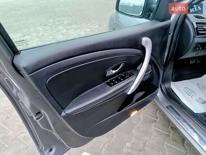 Хэтчбек Renault Megane 2012 в Дубно фото 28 Хэтчбек Renault Megane 2012 в Дубно