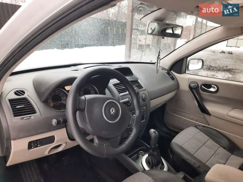 Седан Renault Megane 2006 в Лубнах