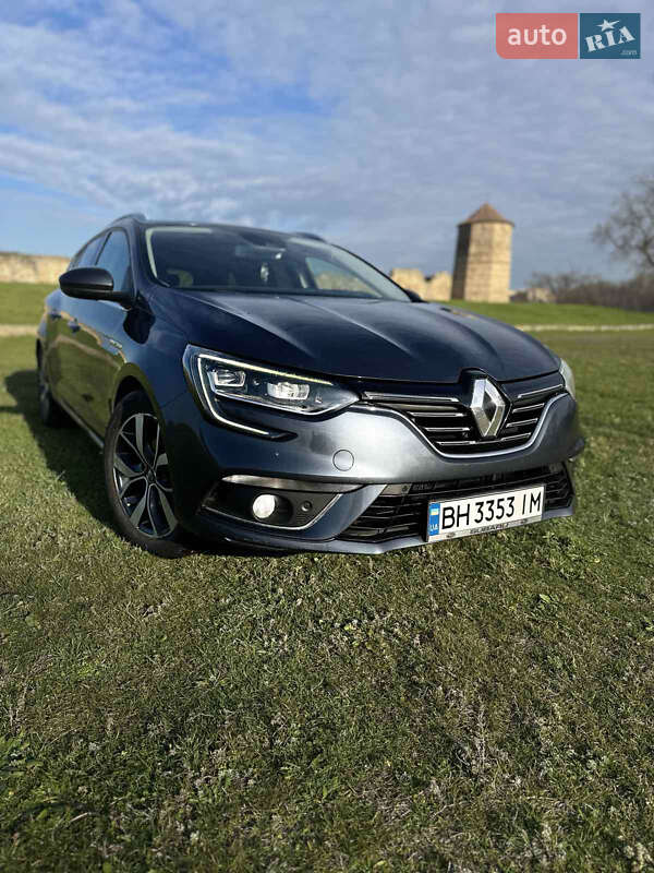 Универсал Renault Megane 2017 в Белгороде-Днестровском фото 17 Универсал Renault Megane 2017 в Белгороде-Днестровском