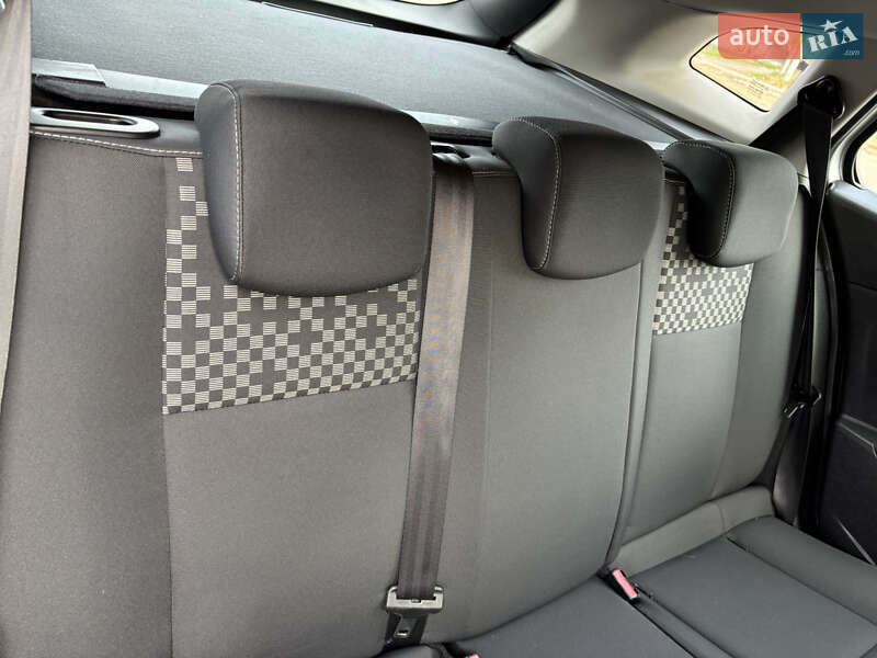 Универсал Renault Megane 2012 в Николаеве фото 23 Универсал Renault Megane 2012 в Николаеве