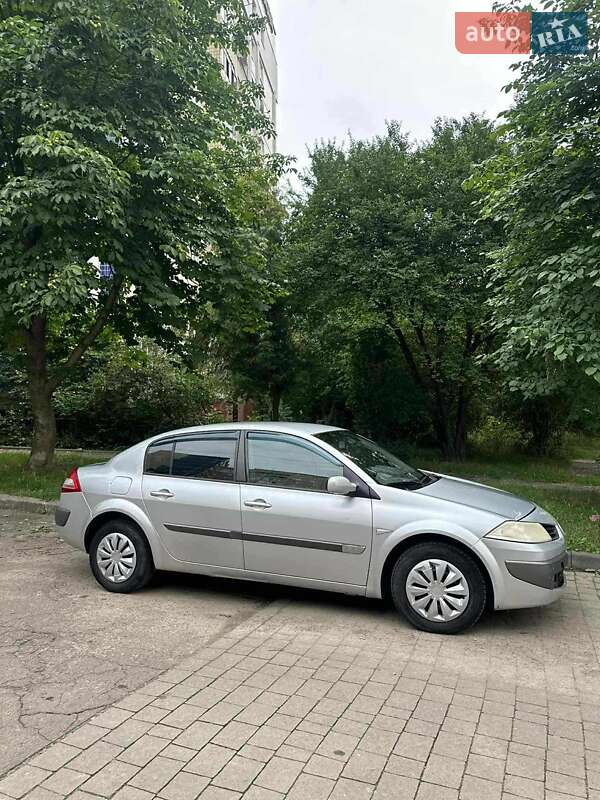 Седан Renault Megane 2006 в Львове