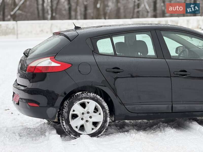 Хэтчбек Renault Megane 2012 в Луцке