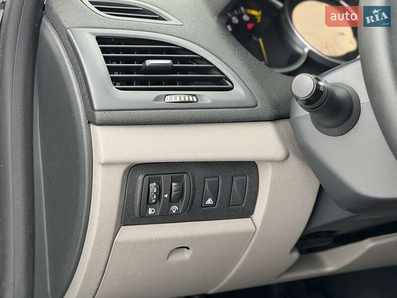 Хэтчбек Renault Megane 2012 в Луцке