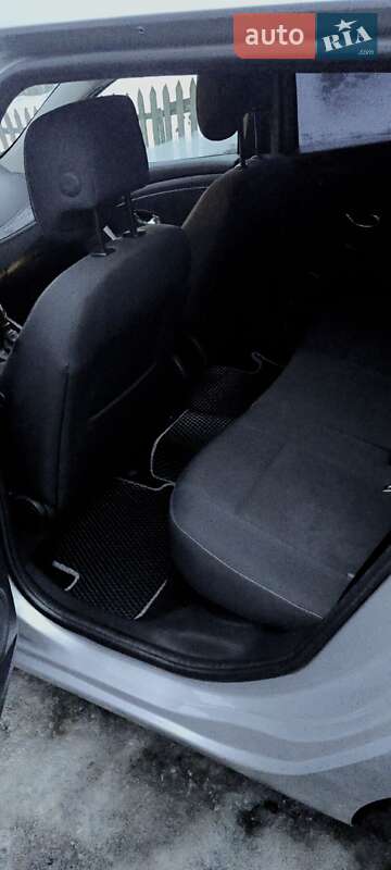 Універсал Renault Megane 2016 в Решетилівці фото 17 Універсал Renault Megane 2016 в Решетилівці