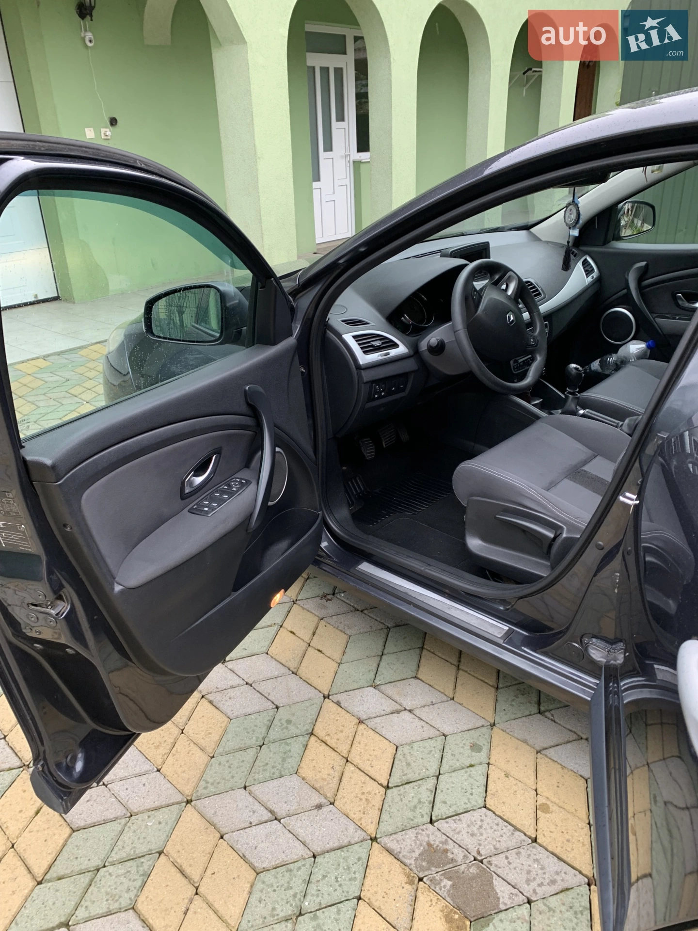 2010 Renault Megane - мініатюра 19
