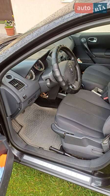 Универсал Renault Megane 2005 в Пулинах