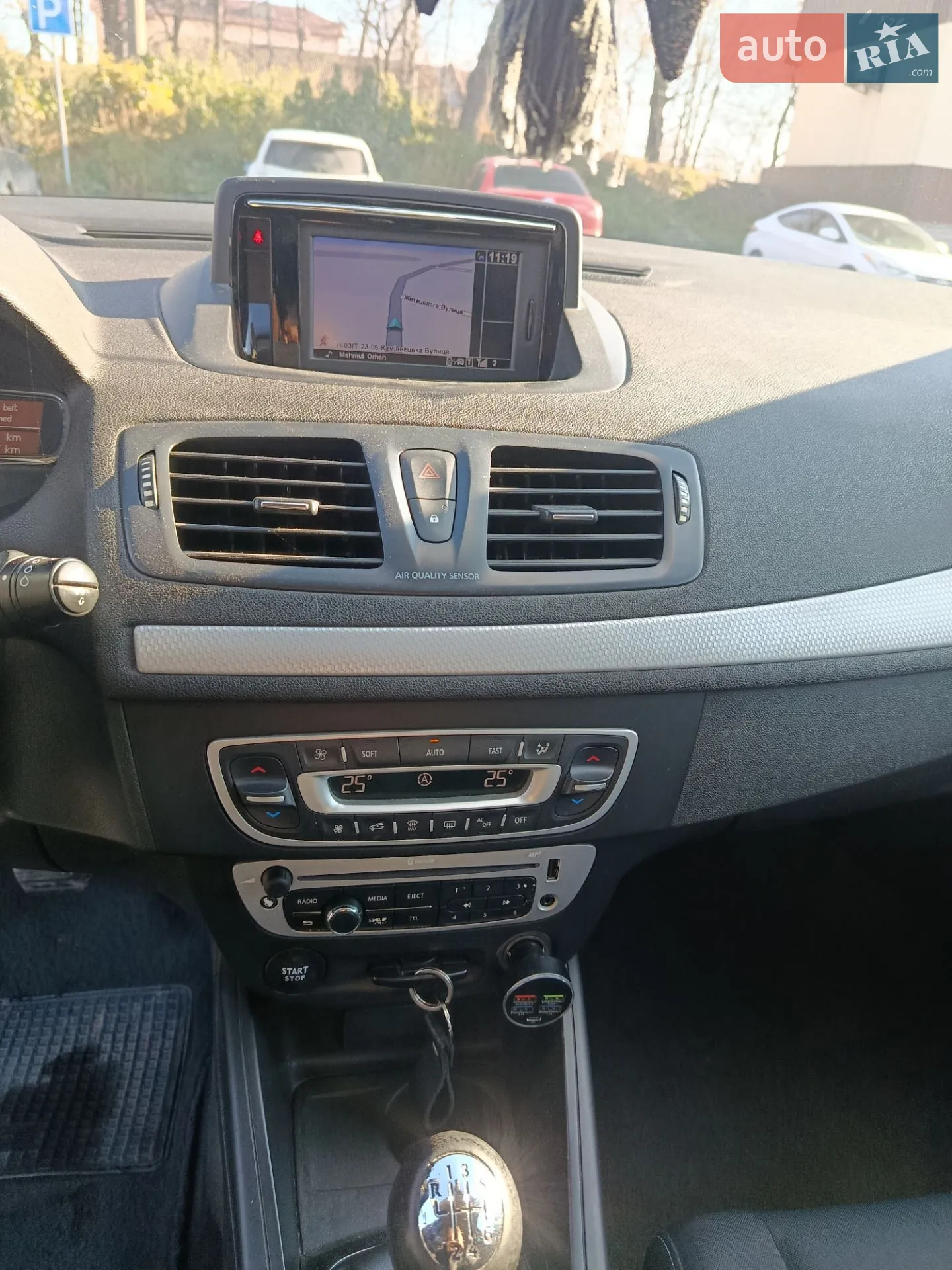2012 Renault Megane - мініатюра 15