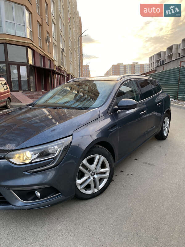 Универсал Renault Megane 2017 в Киеве