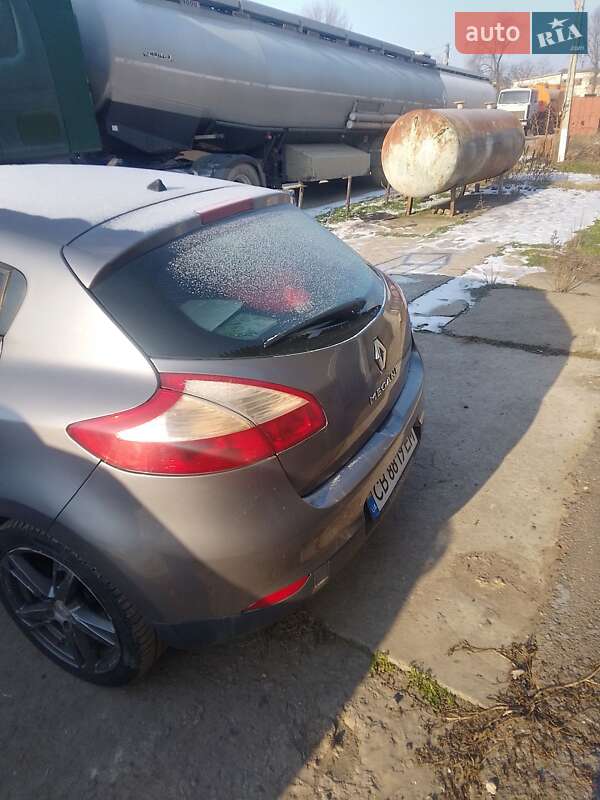 Хэтчбек Renault Megane 2010 в Чернигове