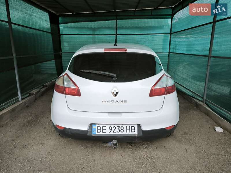 Хэтчбек Renault Megane 2012 в Веселинове