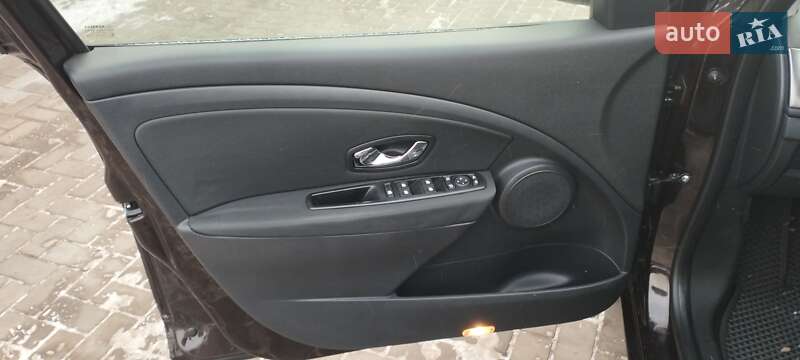 Универсал Renault Megane 2012 в Кривом Роге фото 11 Универсал Renault Megane 2012 в Кривом Роге