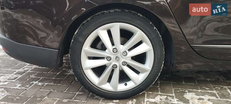 Универсал Renault Megane 2012 в Кривом Роге фото 17 Универсал Renault Megane 2012 в Кривом Роге