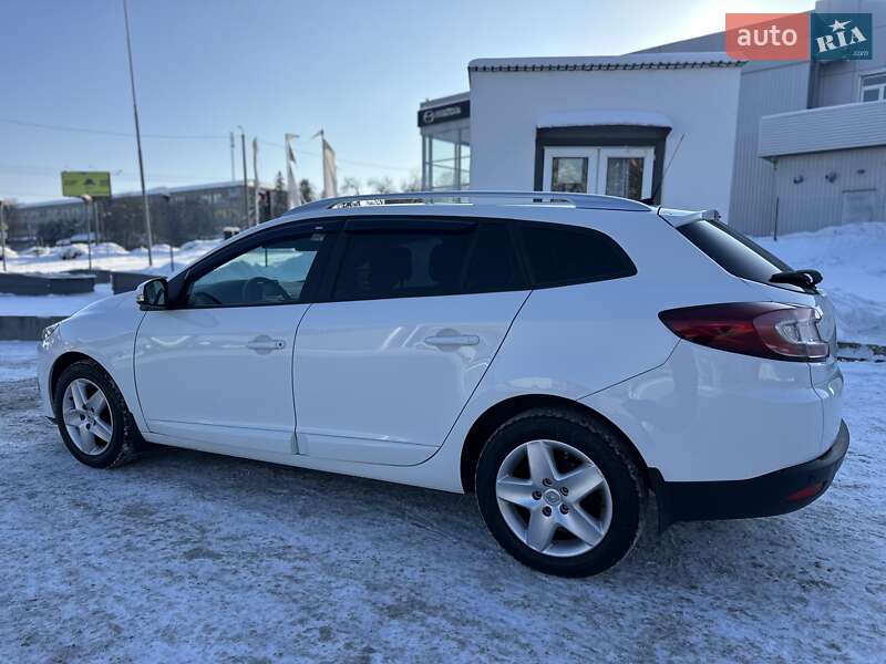 Универсал Renault Megane 2014 в Киеве