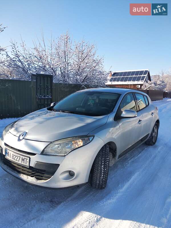 Хэтчбек Renault Megane 2011 в Бабинцам фото Хэтчбек Renault Megane 2011 в Бабинцам