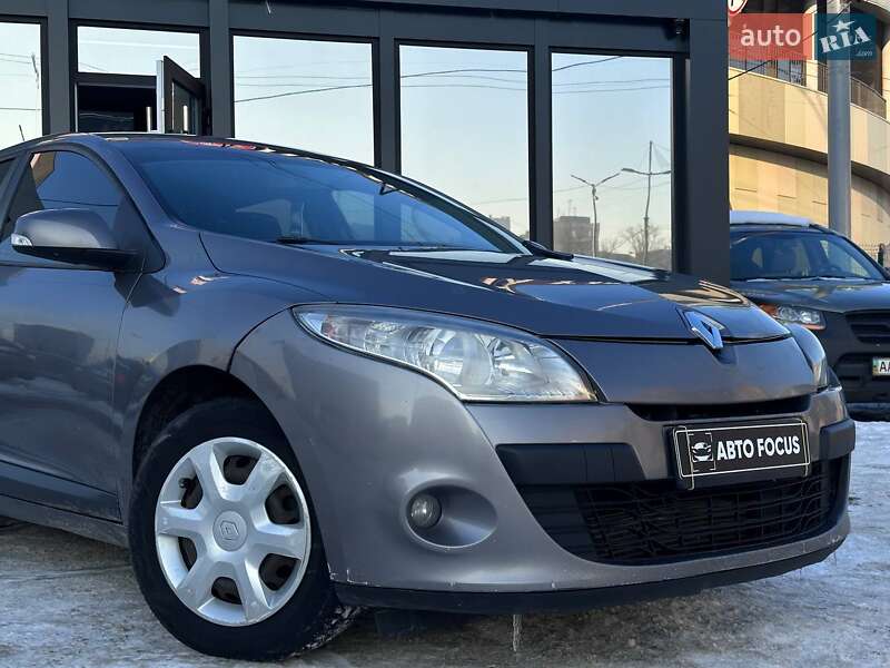 Универсал Renault Megane 2011 в Киеве фото 2 Универсал Renault Megane 2011 в Киеве