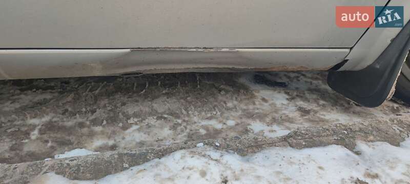 Седан Renault Megane 2005 в Запорожье фото 14 Седан Renault Megane 2005 в Запорожье