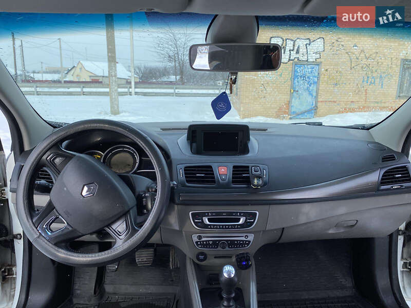 Універсал Renault Megane 2011 в Попільні