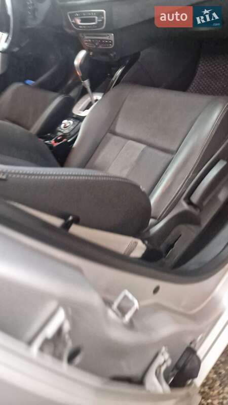 Хэтчбек Renault Megane 2011 в Кривом Роге