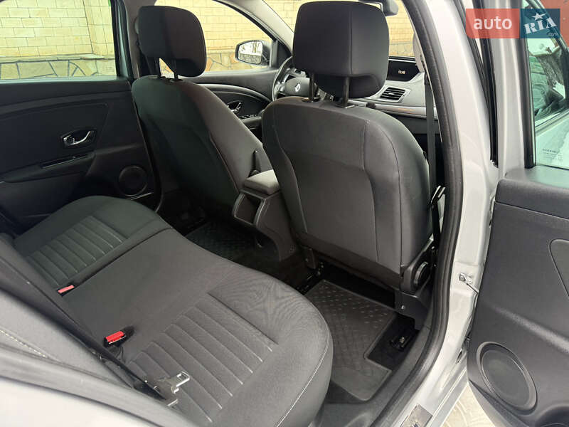 Универсал Renault Megane 2014 в Хмельницком фото 32 Универсал Renault Megane 2014 в Хмельницком