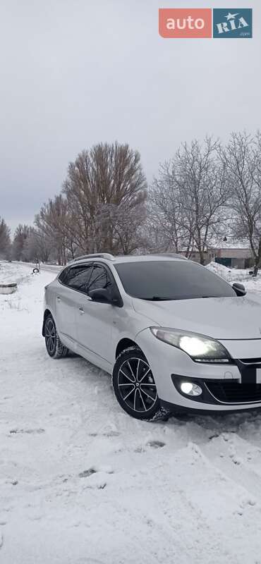 Универсал Renault Megane 2012 в Краснограде фото 2 Универсал Renault Megane 2012 в Краснограде