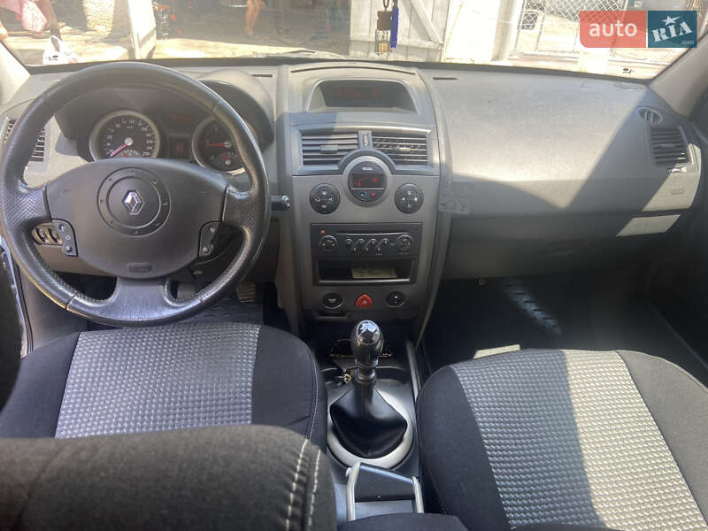 Универсал Renault Megane 2006 в Тысменице фото 7 Универсал Renault Megane 2006 в Тысменице