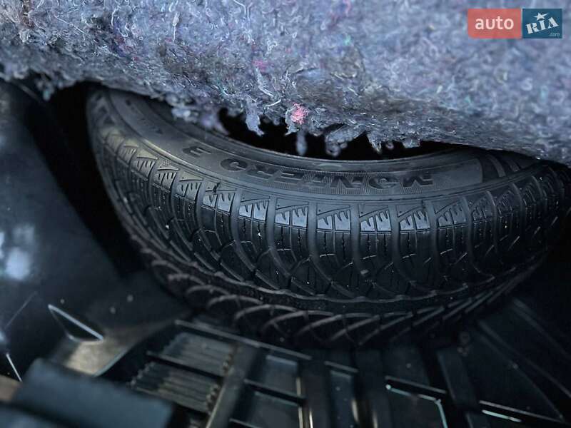 Универсал Renault Megane 2013 в Остроге фото 38 Универсал Renault Megane 2013 в Остроге