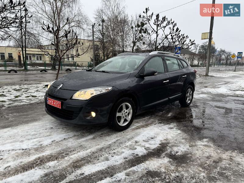 Универсал Renault Megane 2011 в Котельве