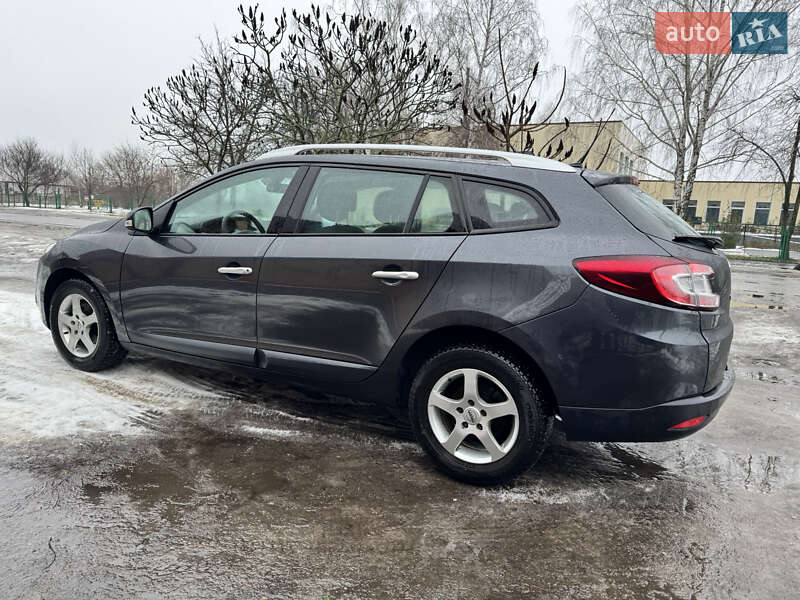 Универсал Renault Megane 2011 в Котельве